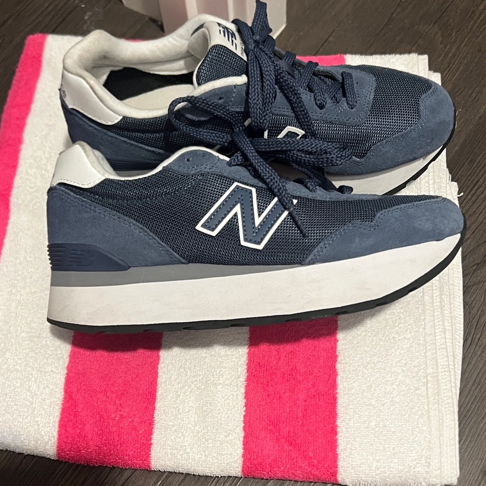 New Balance 515H Platform Deep Blue and White Athletic Shoes Women’s Size 10